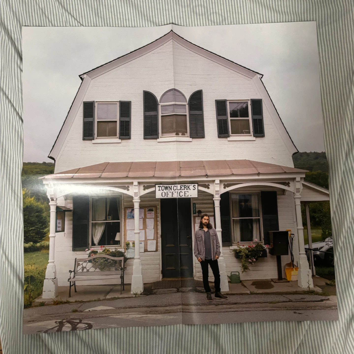 Noah Kahan Vinyl & Poster - Stick Season - photo 3