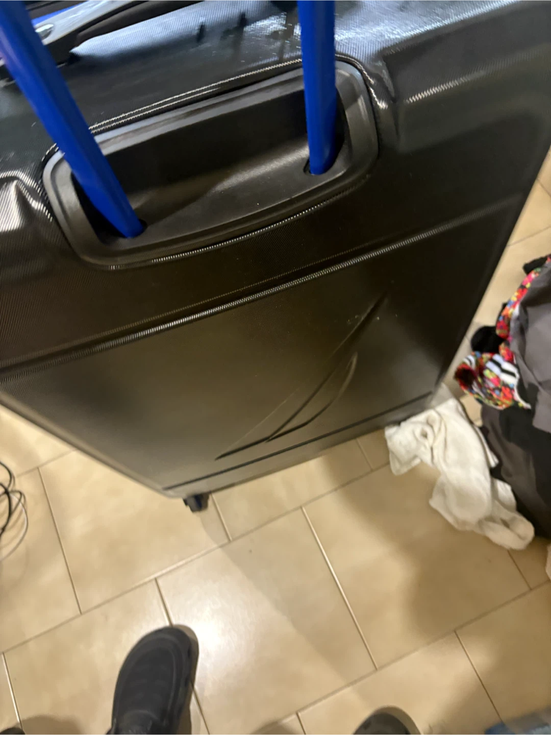 Nautica Black Hardside Suitcase 32” - photo 5