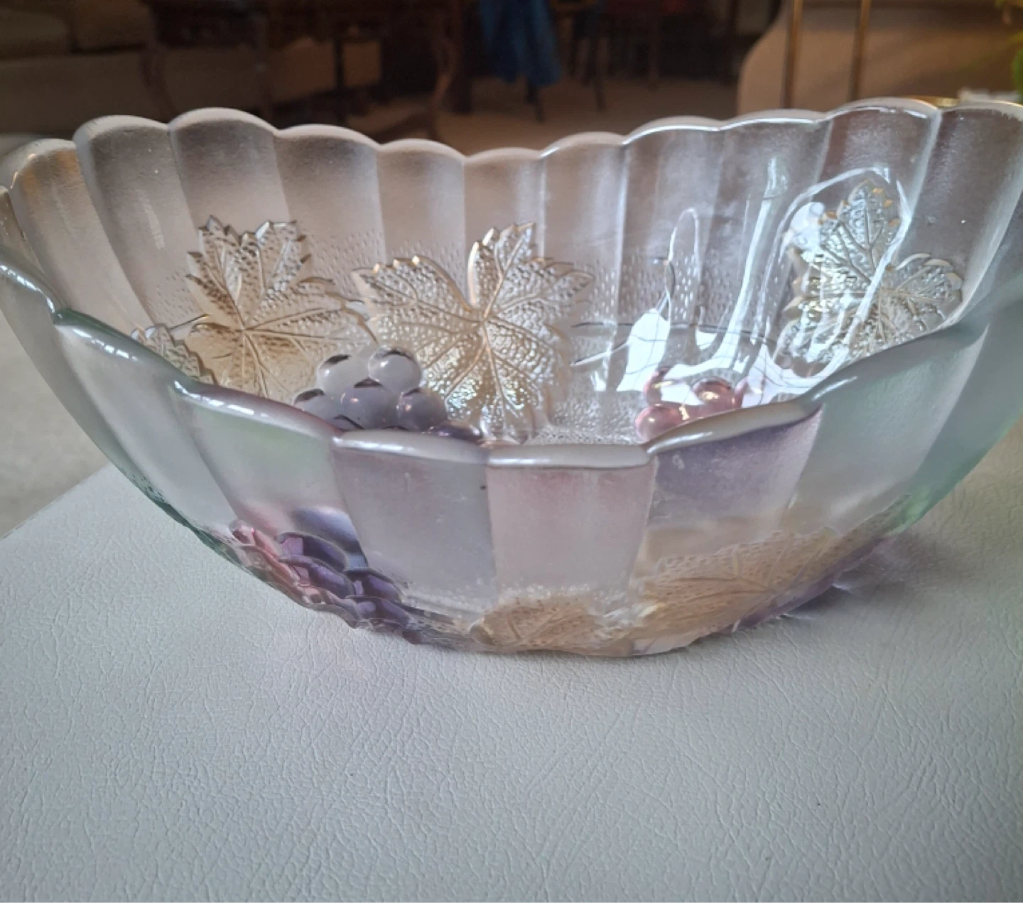 Beautiful large textured fruit bowl - photo 2