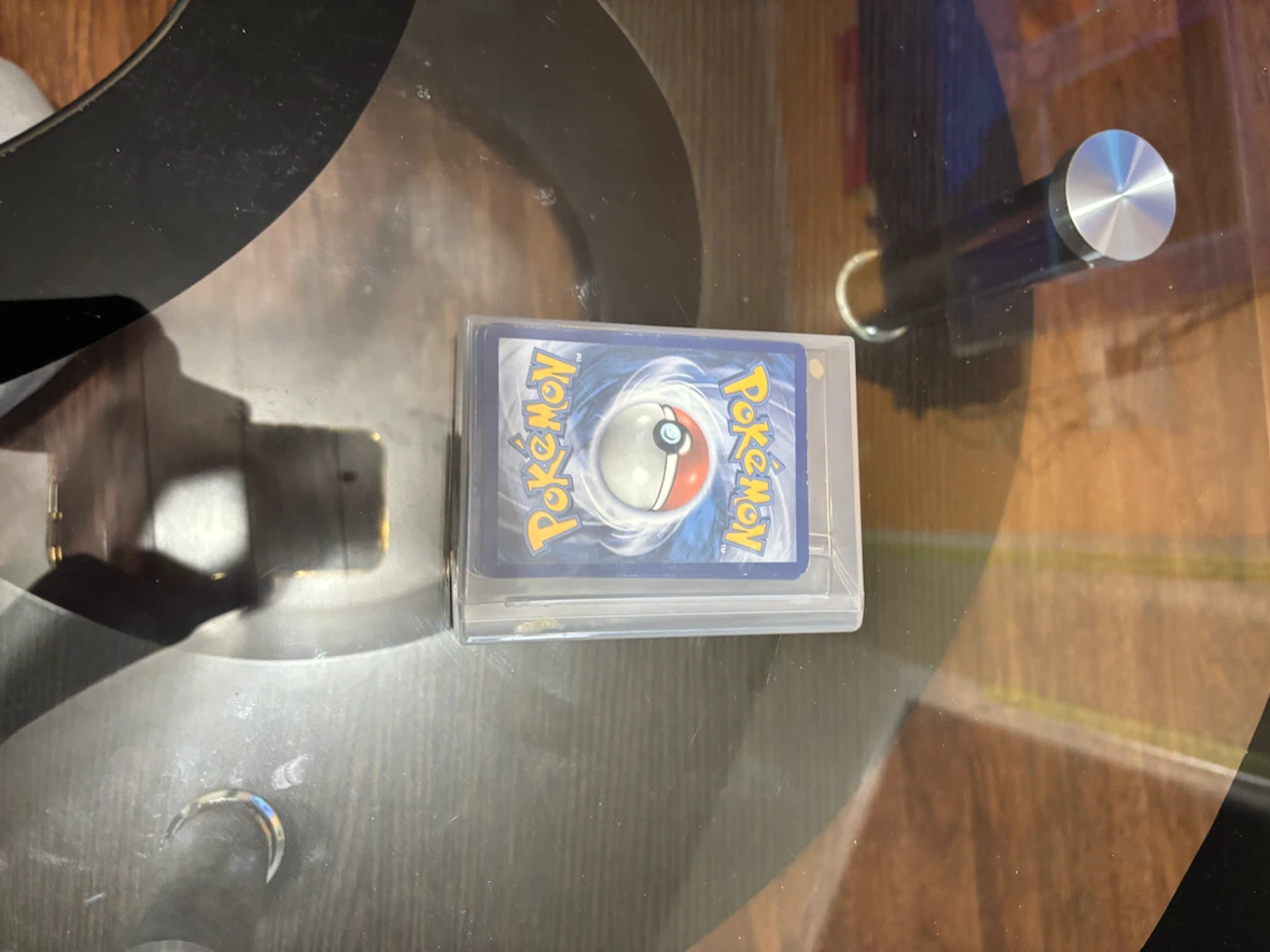 Pokémon mystery box-including bulk and 2 good/decent cards - photo 2