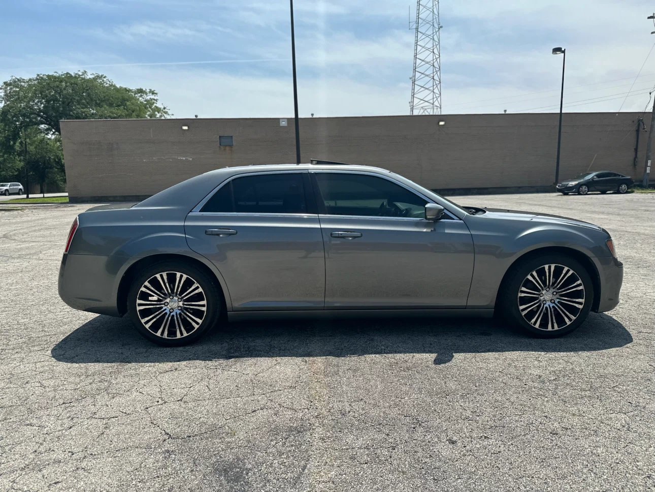 2012 Chrysler 300S - photo 3