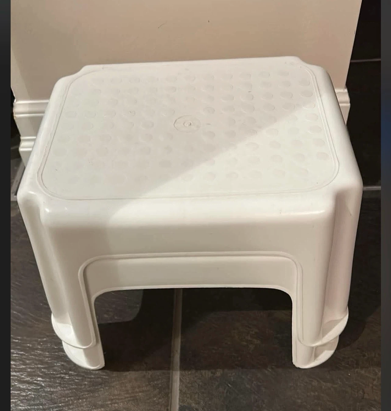 White Plastic Step Stool (2)