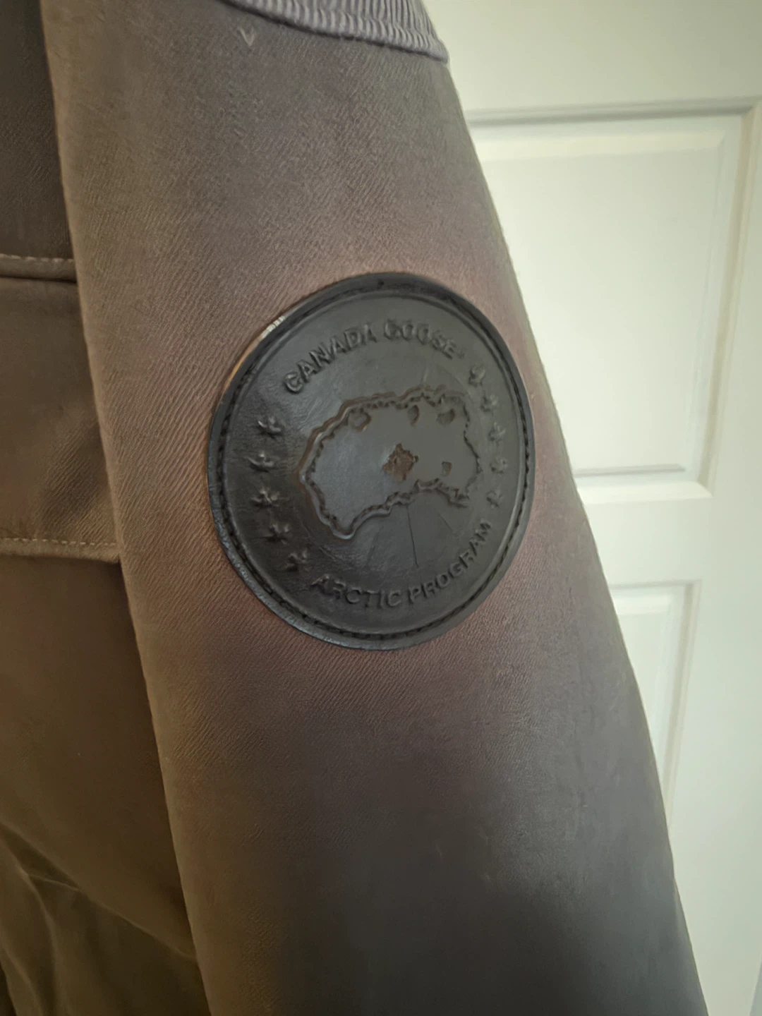 Canada Goose Branta Puffer Jacket - photo 3