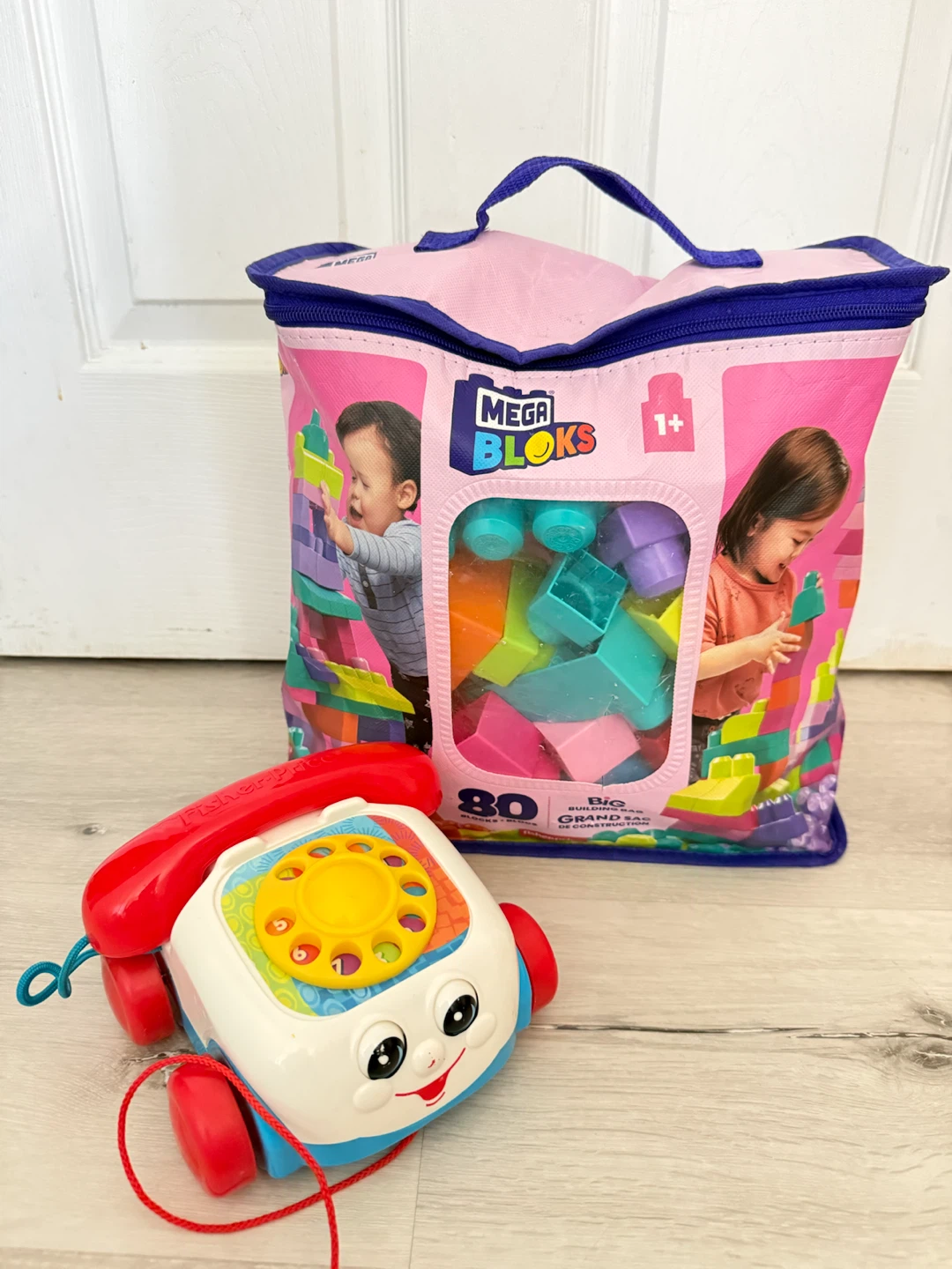 Mega Bloks Building Bag with fisher price Toy Phone - photo 4