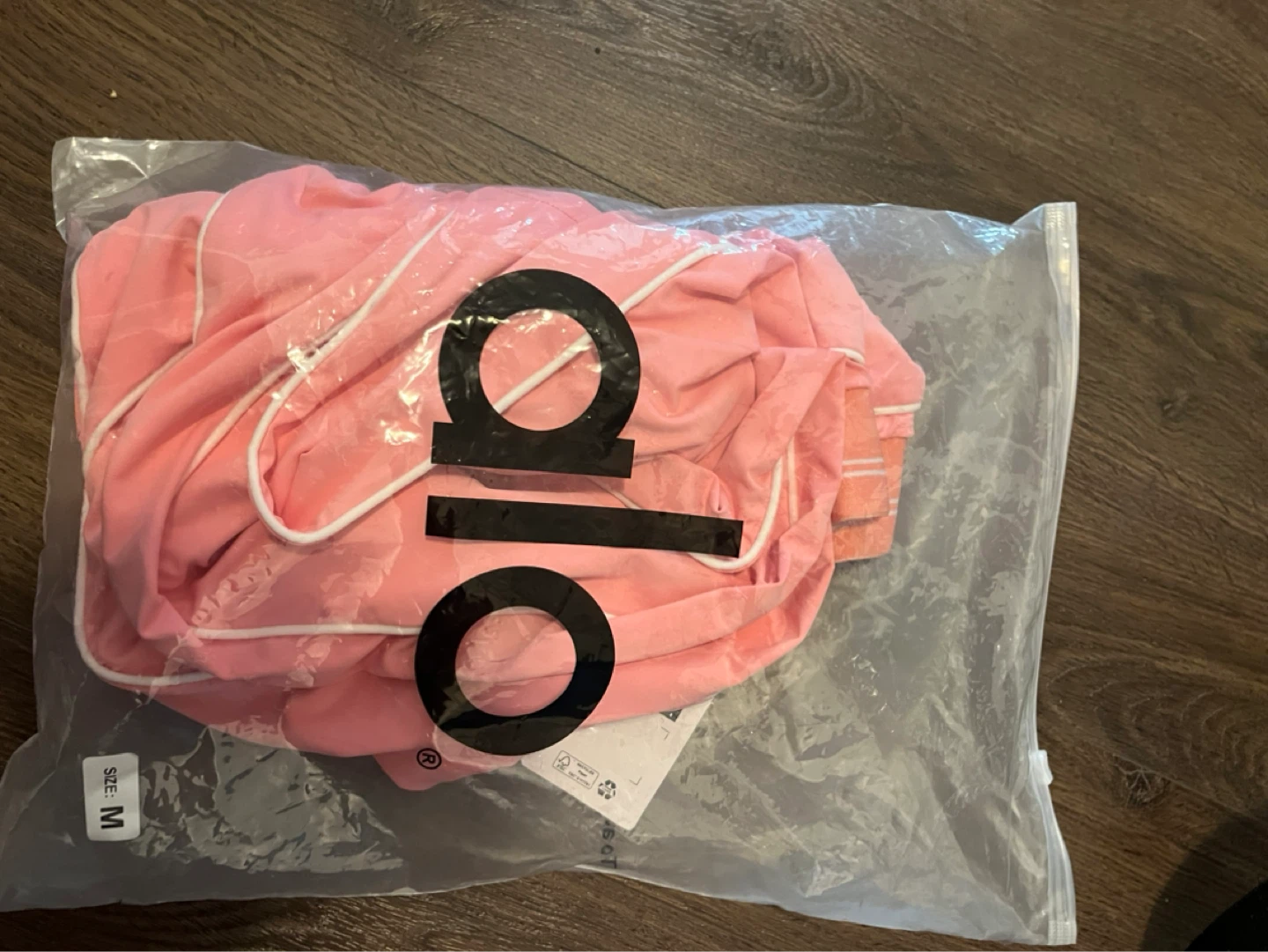 Alo Yoga Set (Medium)