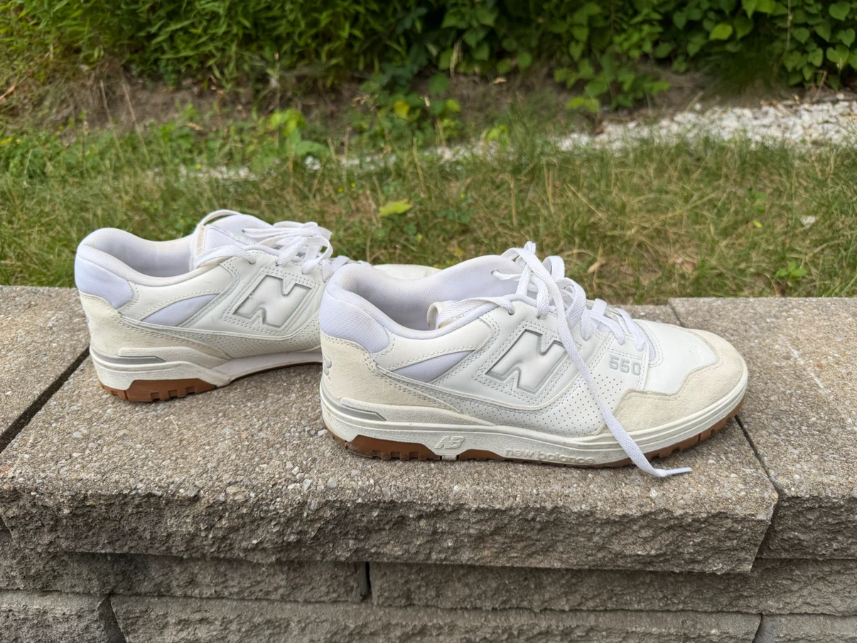 New Balance 550 White Sneakers size 10
