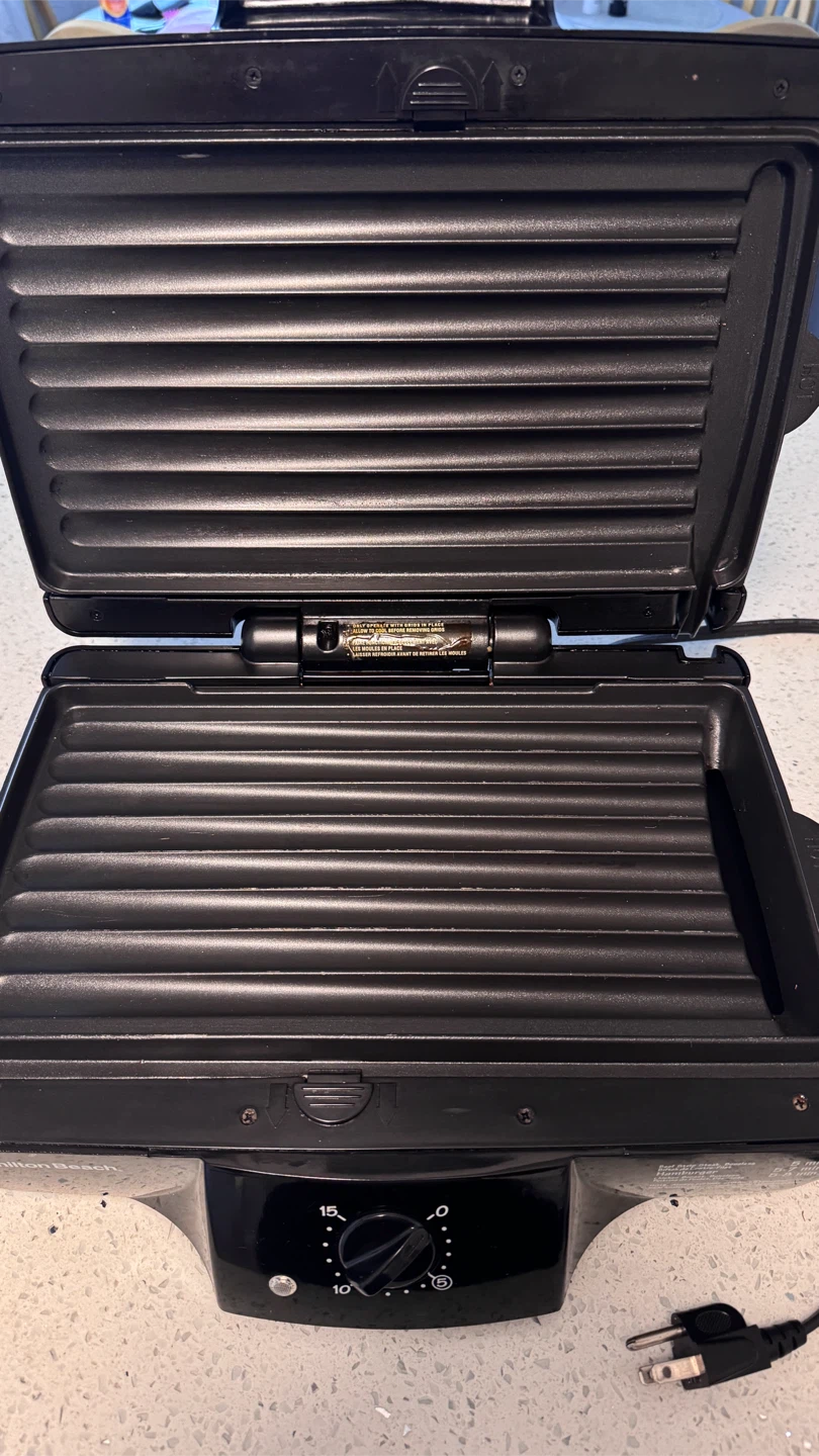 Hamilton Beach Electric Grill - photo 3