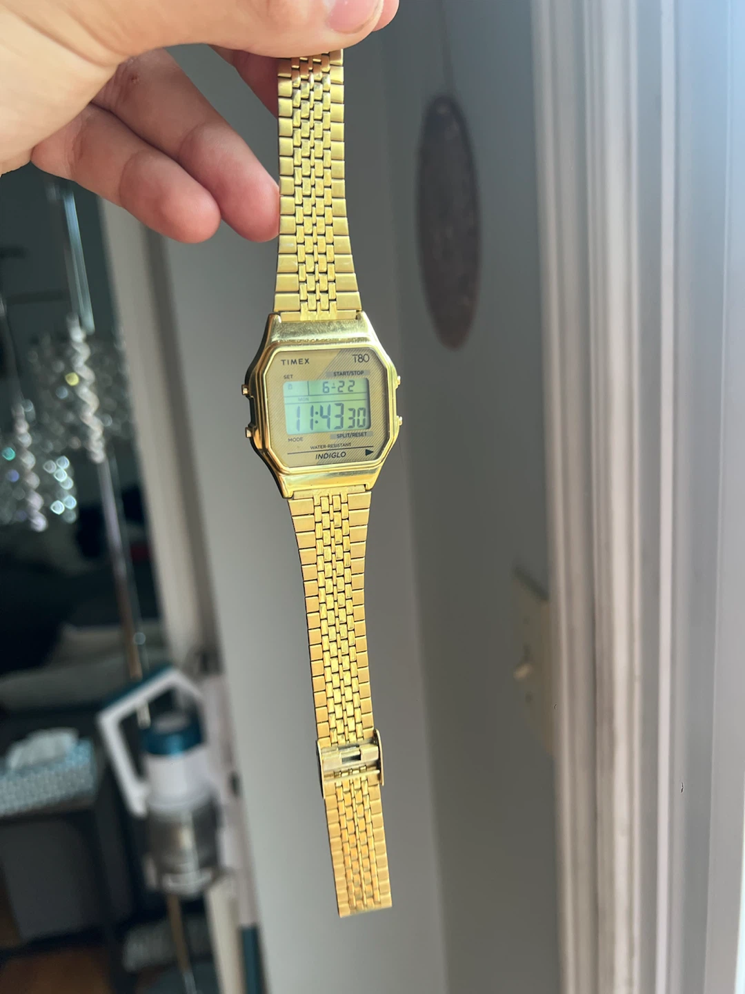 Timex T80 Gold Digital Watch - photo 3