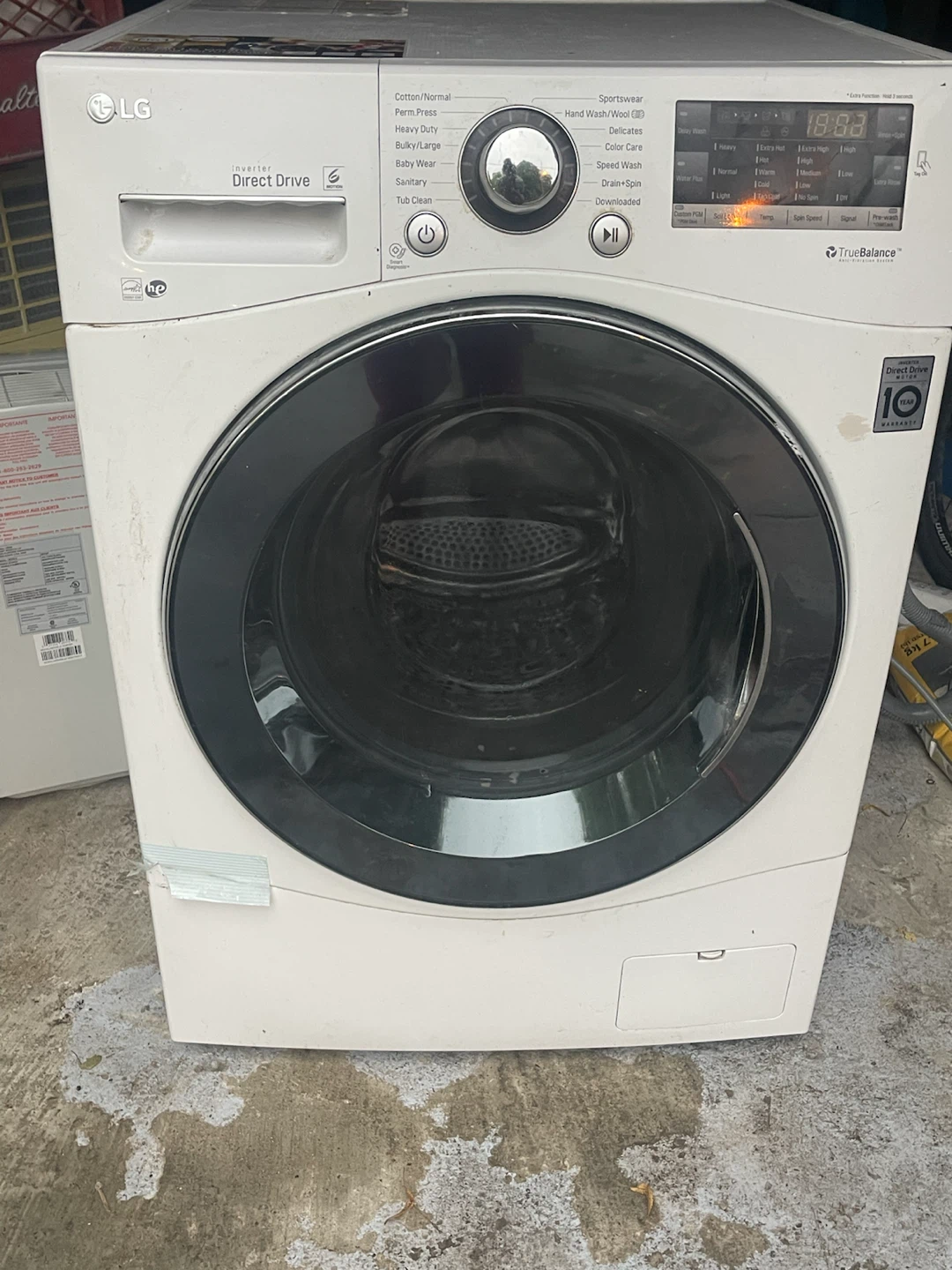 LG Direct Drive Front Load Washing Machine - photo 2