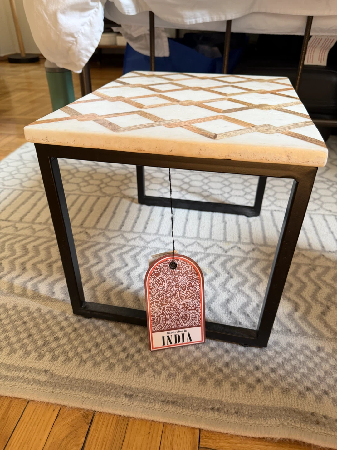 Marble and Wood Inlay Side Table - photo 2