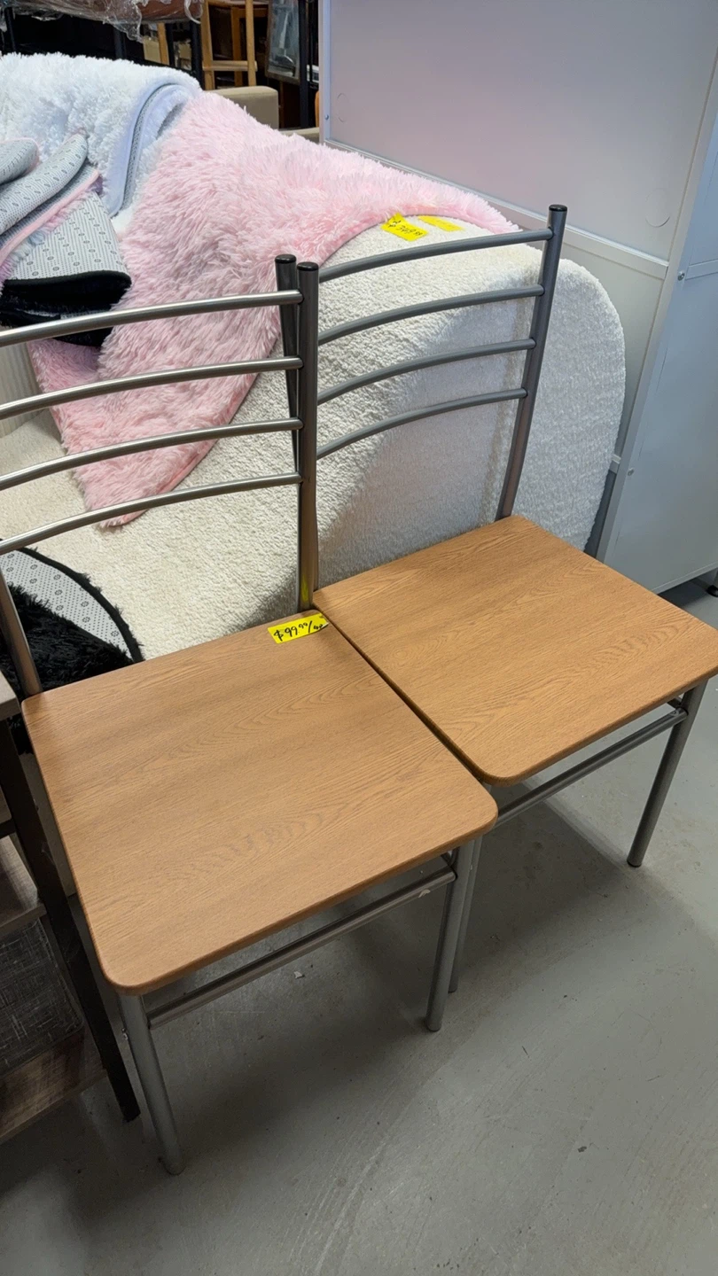 4pcs Kitchen Dining Table and Chair Set - photo 4