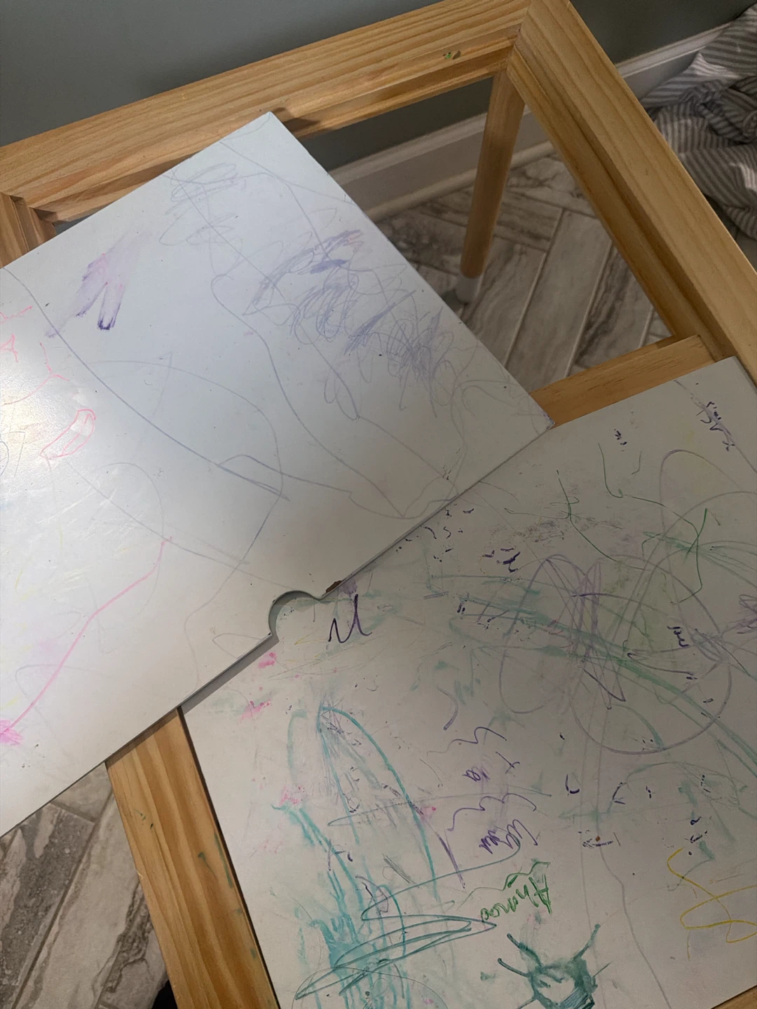 Kids Wooden Art Easel Table with Whiteboard - photo 4