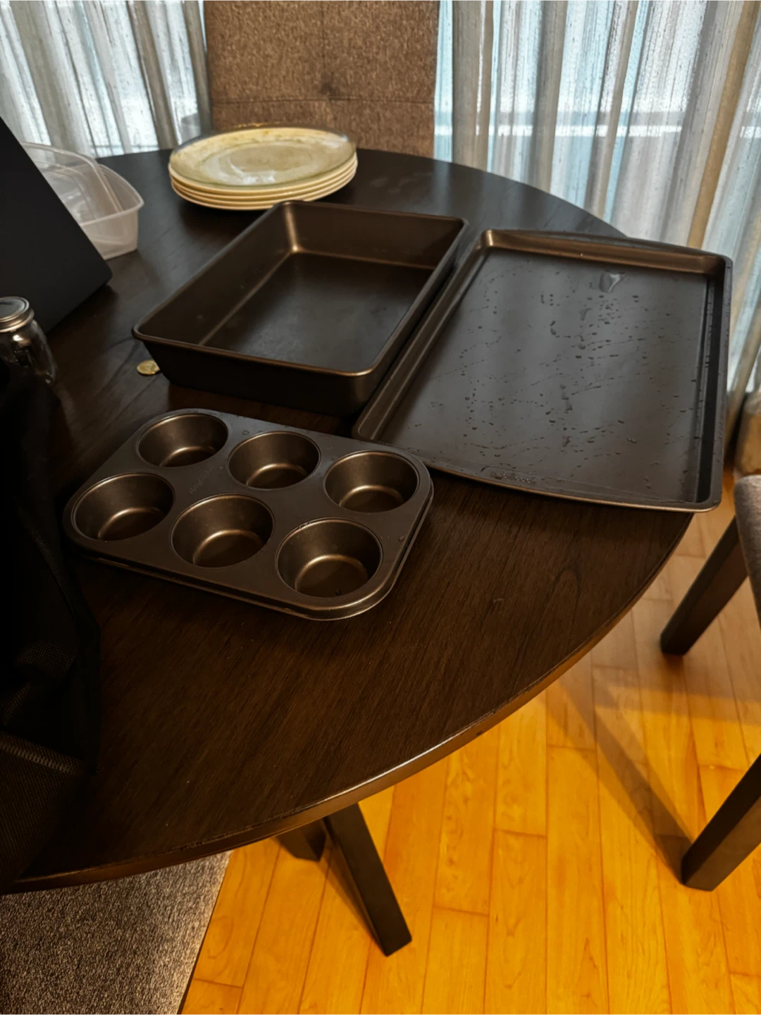 Assorted bakeware - good quality
