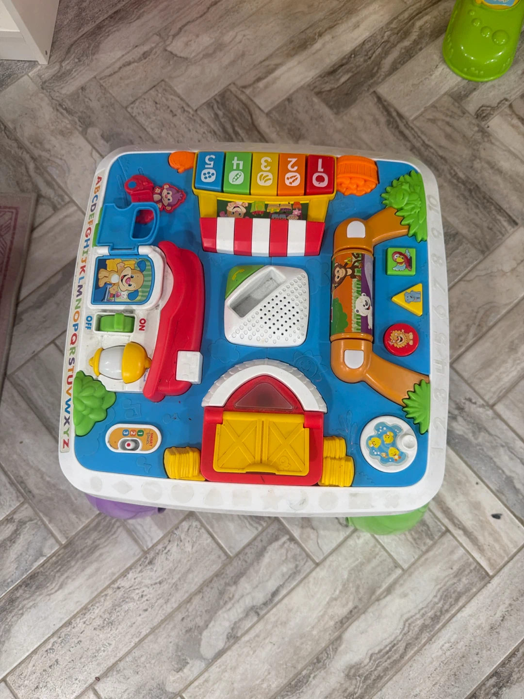Fisher-Price Laugh & Learn Smart Stages Activity Table