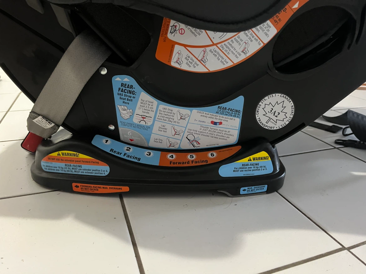 Graco Car Seat Extend2Fit Convertible - photo 2