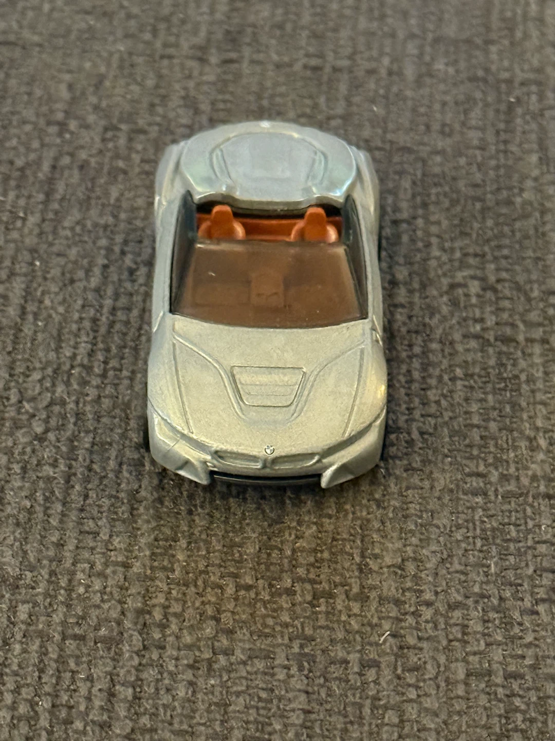 Hot Wheels BMW i8 Convertible Toy Car - photo 4