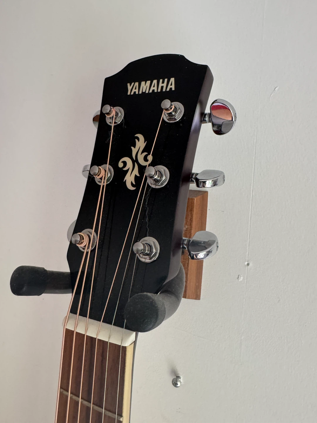 Yamaha APX600 Acoustic-Electric Guitar - photo 4