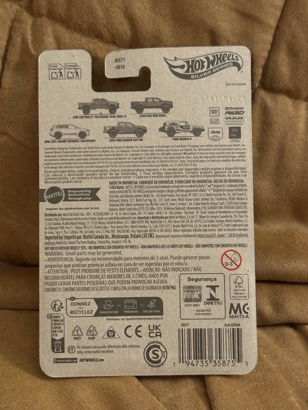 Hot Wheels Silver Series 2019 Chevrolet Silverado Trail Boss LT - photo 2