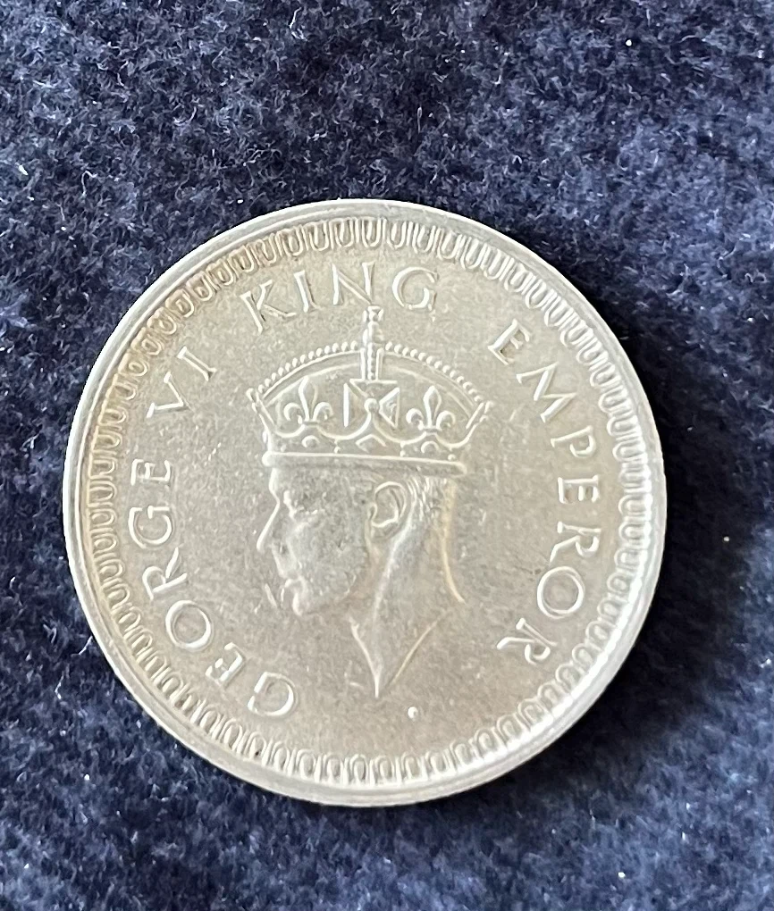 Vintage One Rupee Coin - India 1942 - photo 3