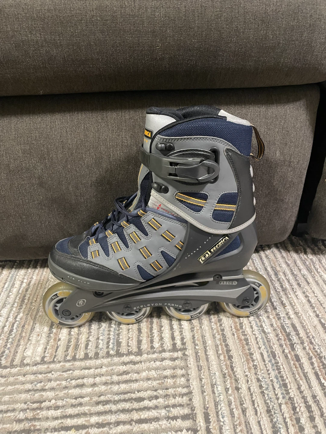 Technica Rollerblades  |  Size US 8 - photo 2