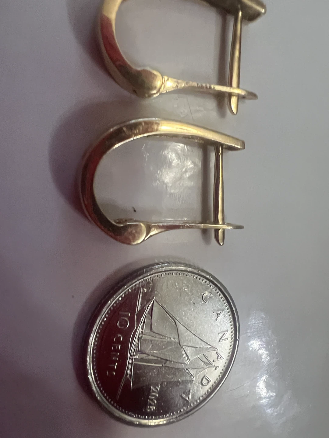 10K Gold Diamond Hoop Earrings - photo 5