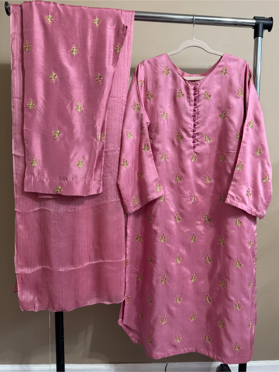 Viscous embroidered 3pc dress - photo 2