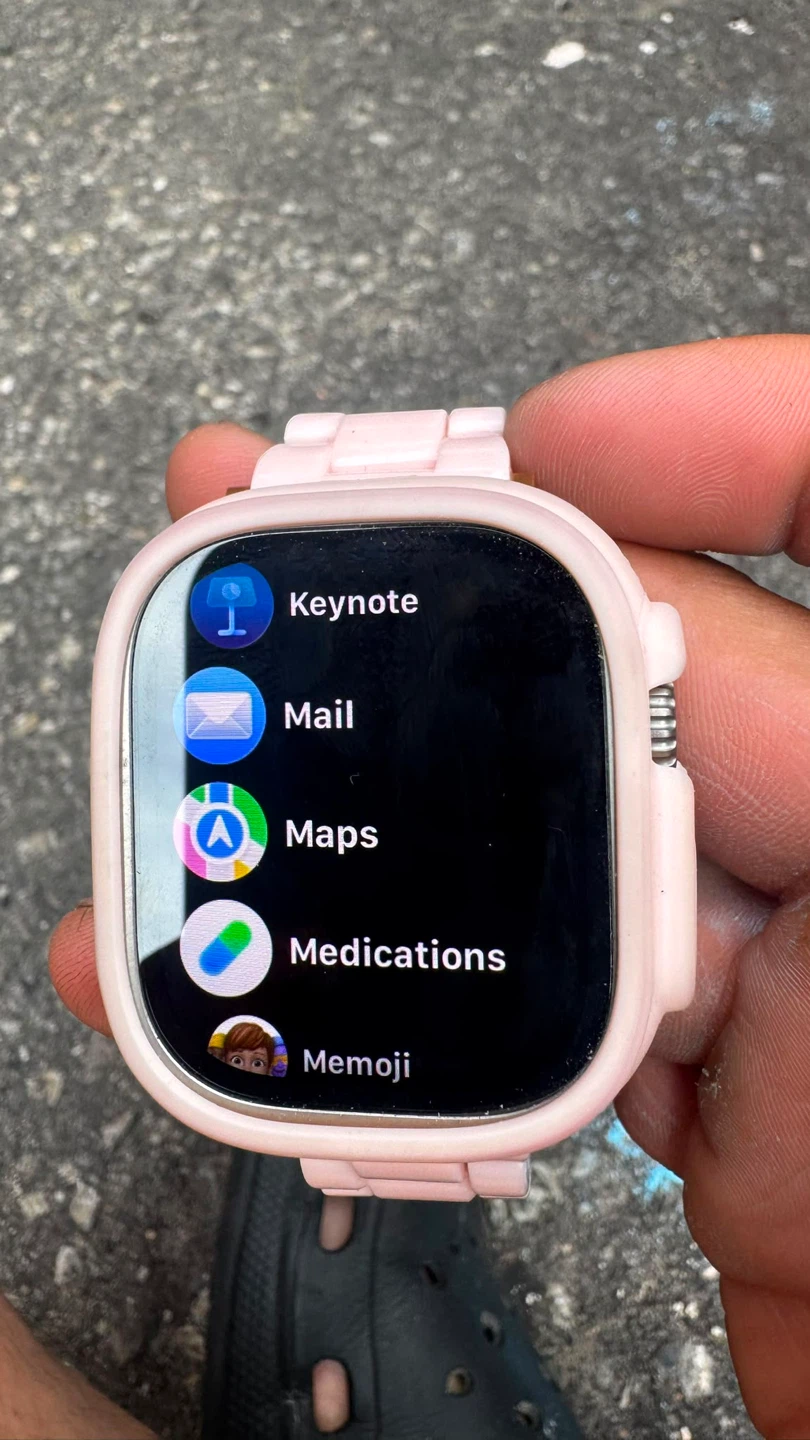 Apple Watch Ultra 2 - photo 2