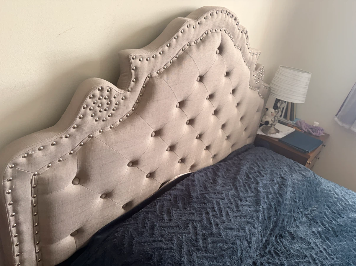 Tufted Upholstered Queen Sized Headboard and Bed Frame