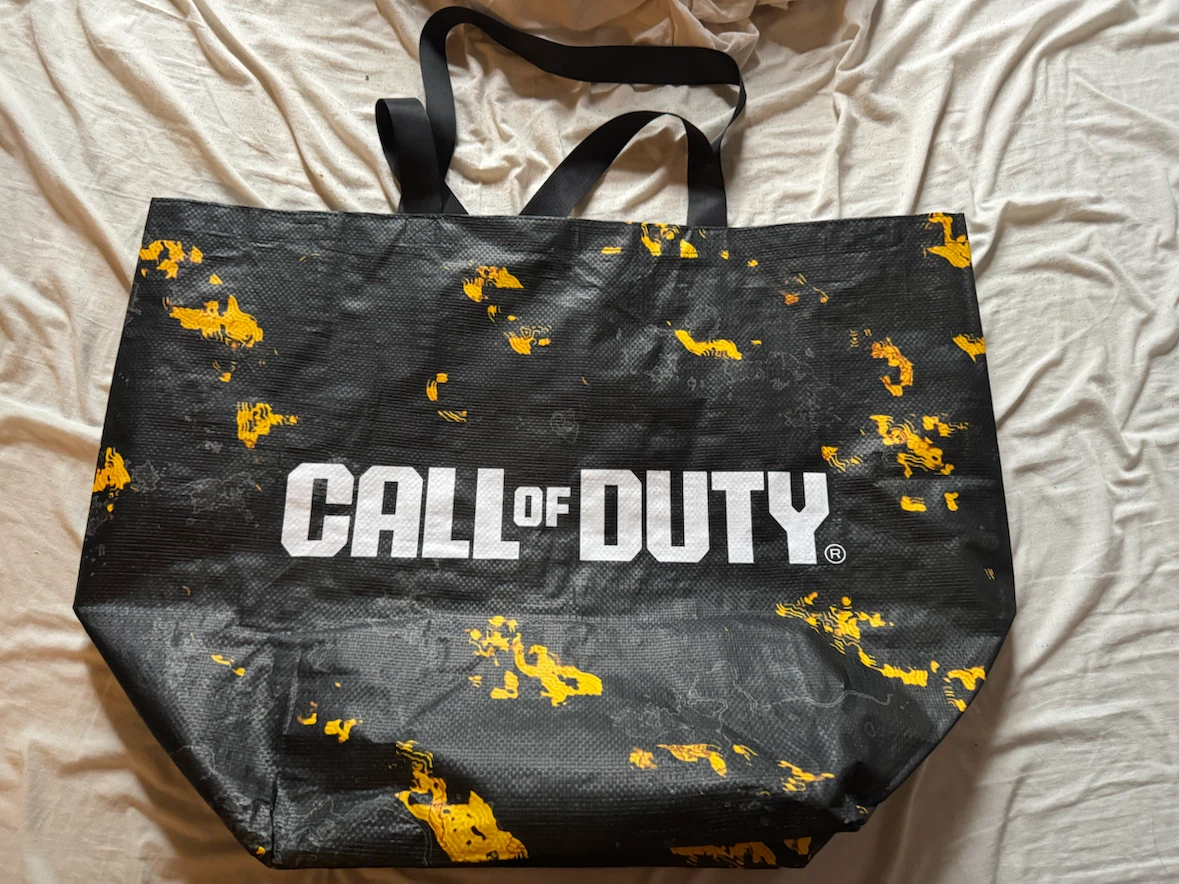 Call of Duty MW Tote Bag