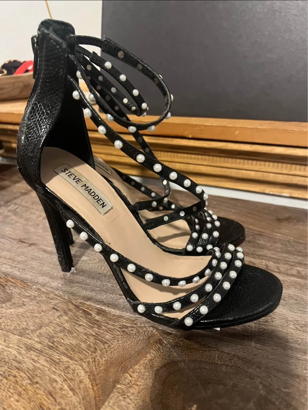 Steve Madden Black Heels with Pearls - Size 7.5 - photo 2