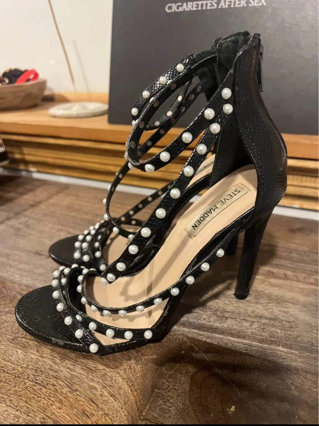 Steve Madden Black Heels with Pearls - Size 7.5 - photo 3