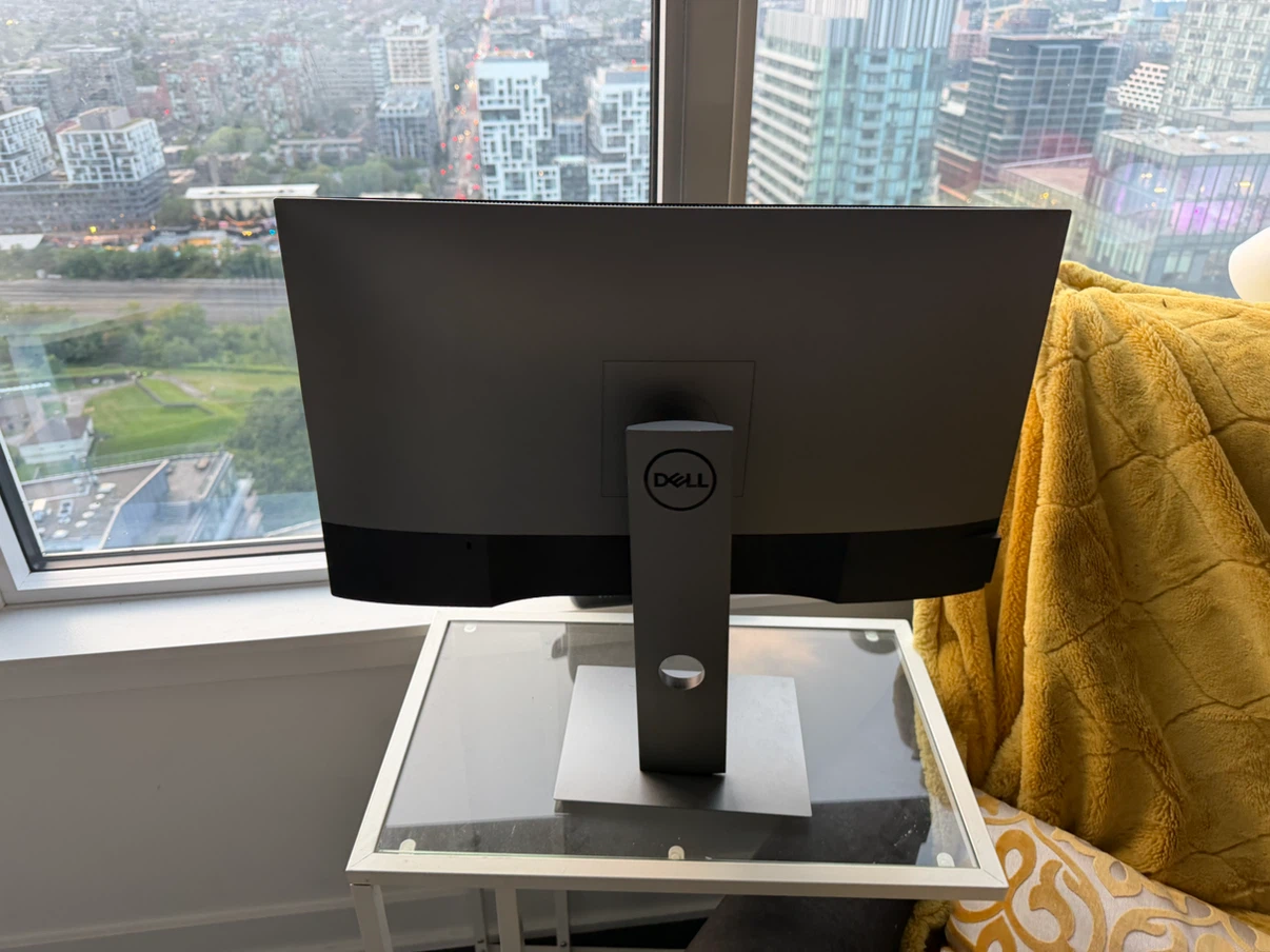 Dell UltraSharp U2719D 27” QHD (1440p) IPS Monitor – Like New - photo 2