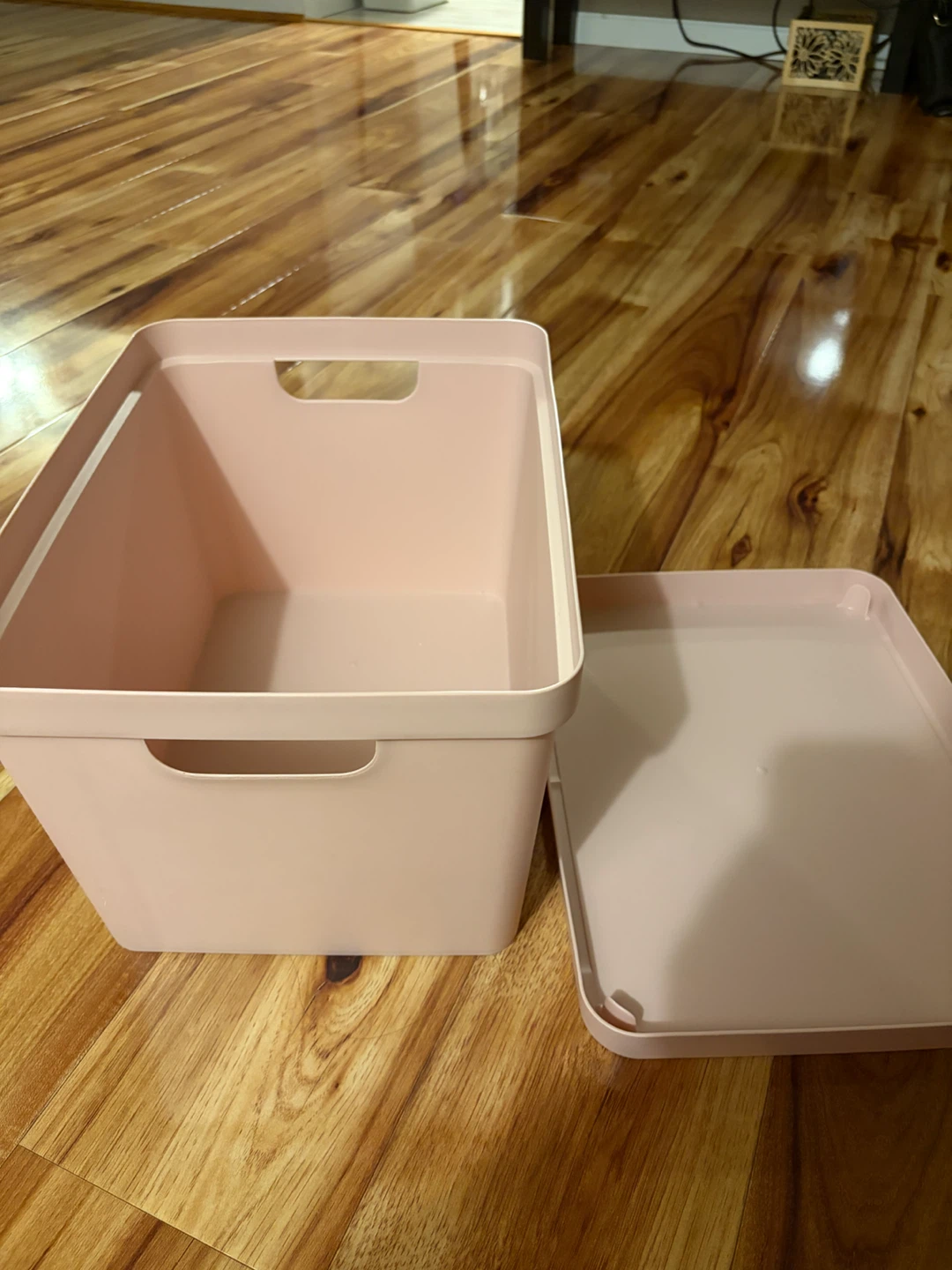 2 Pink Storage Bin with Lid - photo 3