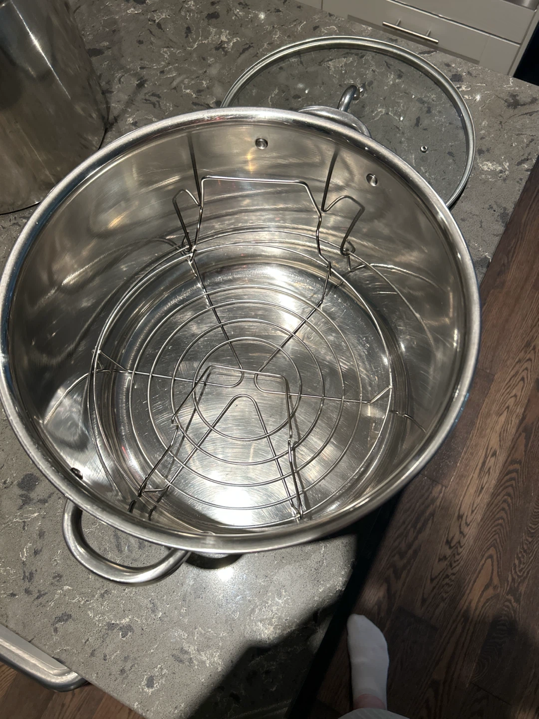 Stainless Steel Stock Pot with Rack and Lid - photo 3