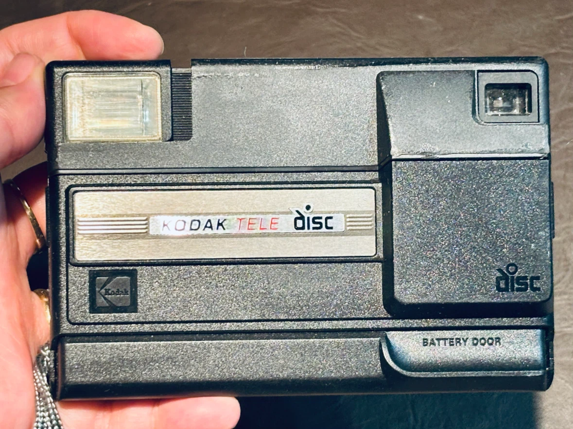 Vintage 1985 Kodak Tele Disc Camera - photo 2