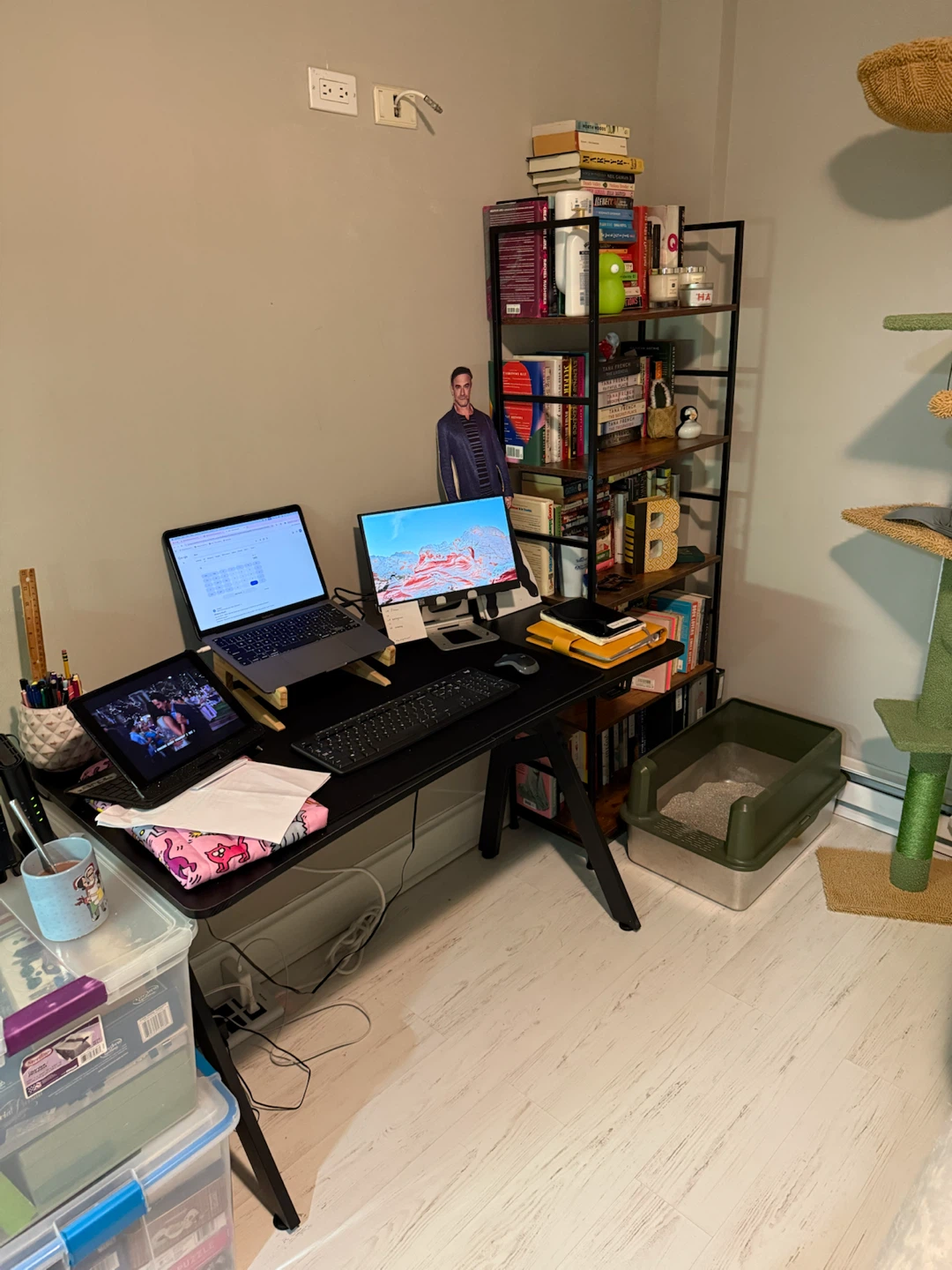 47 Inch Gaming Desk