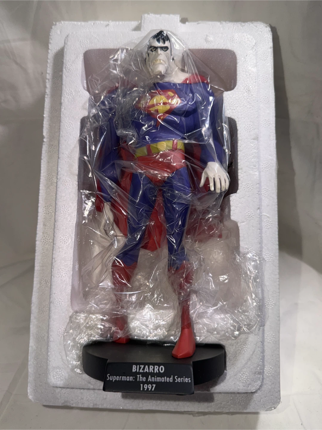 Buzzaro Superman DC Comics Animation Maquette - photo 5