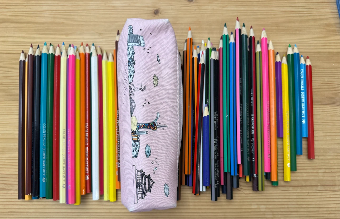 Color pencil & pencil case