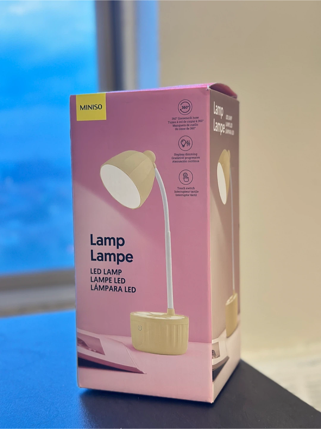 MINISO LED Desk Lamp - photo 4