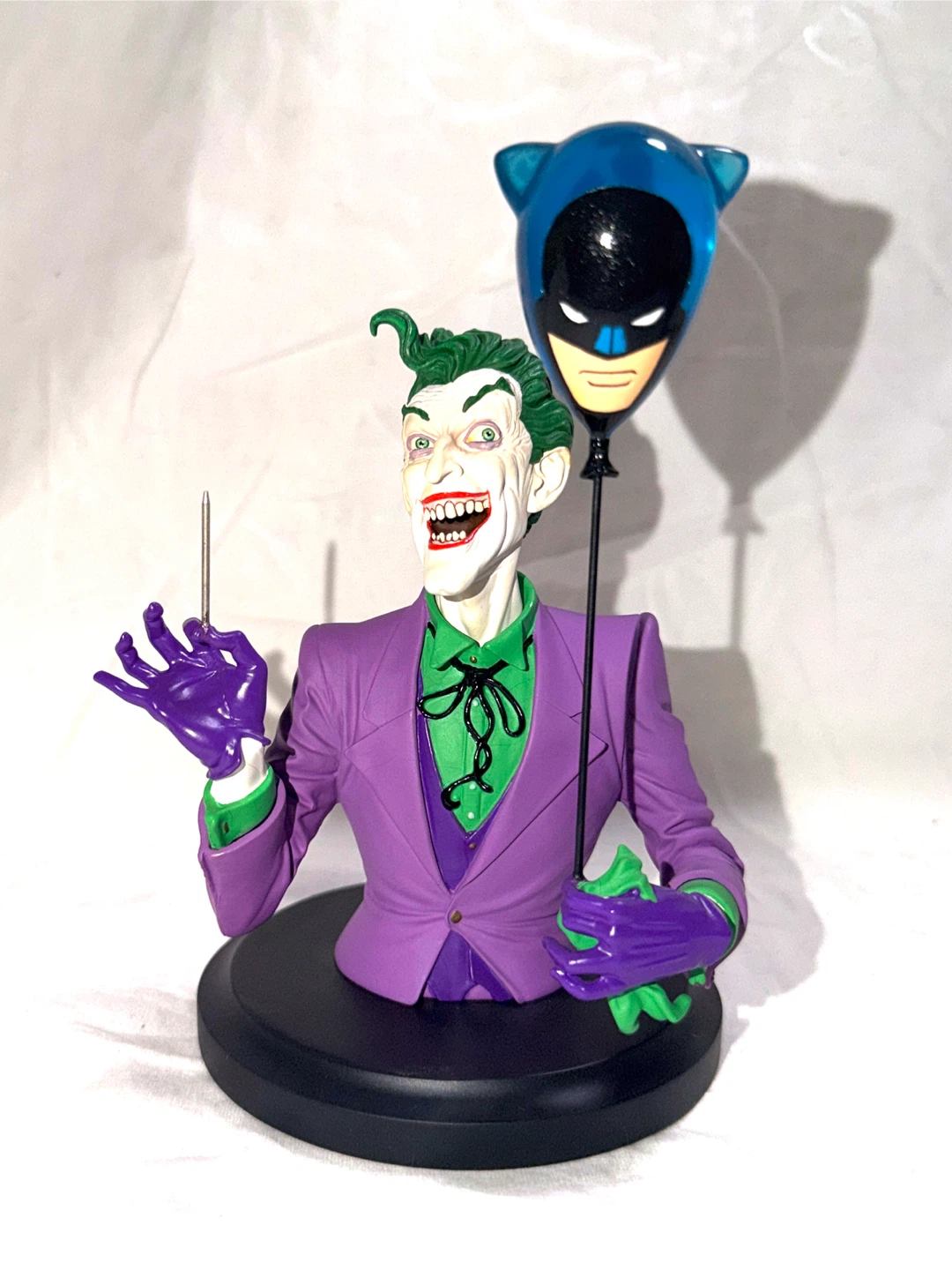 Joker Bust with Batman Balloon
