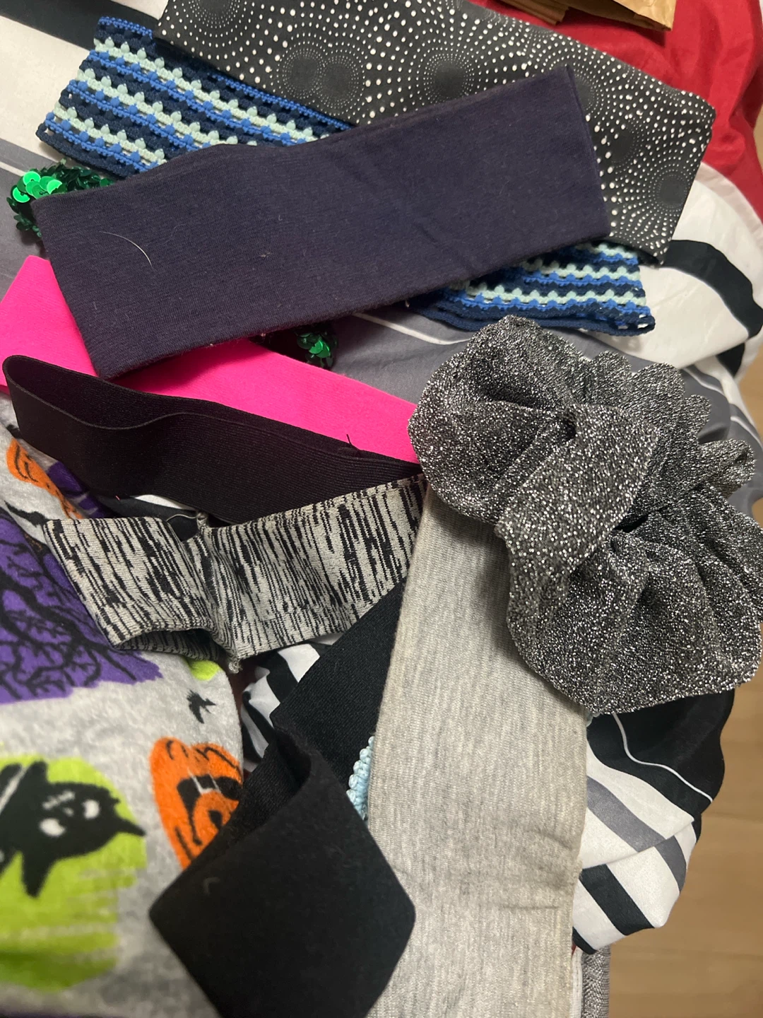 Lot of 9 Headbands and 1 Scrunchie