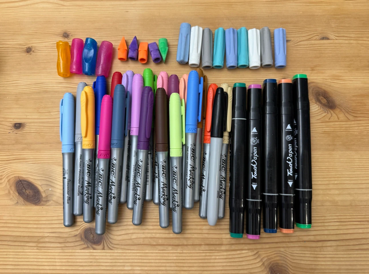 Marker & stationary bundles