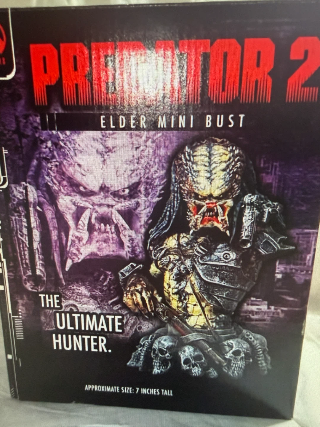 Predator 2 Elder Mini Bust Polystone Collectible - photo 5