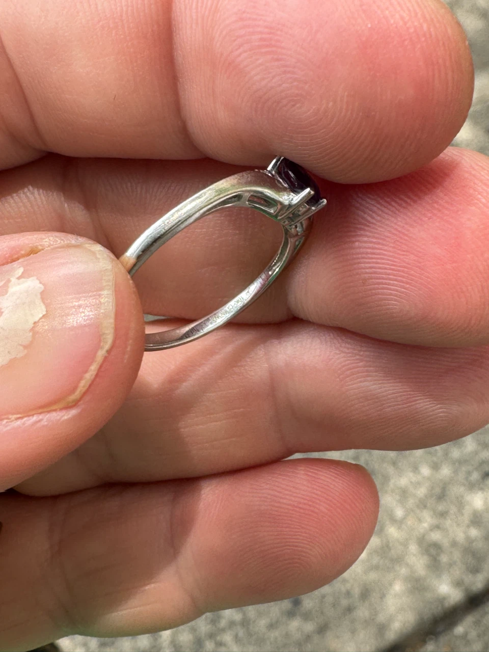 White Gold  and Diamond Ring - photo 3