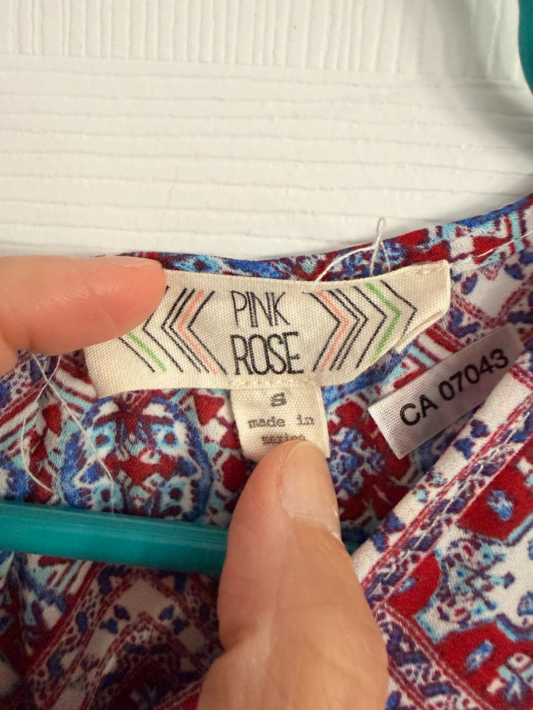 Like New Pink Rose Women's Print Blouse - Size S - photo 4