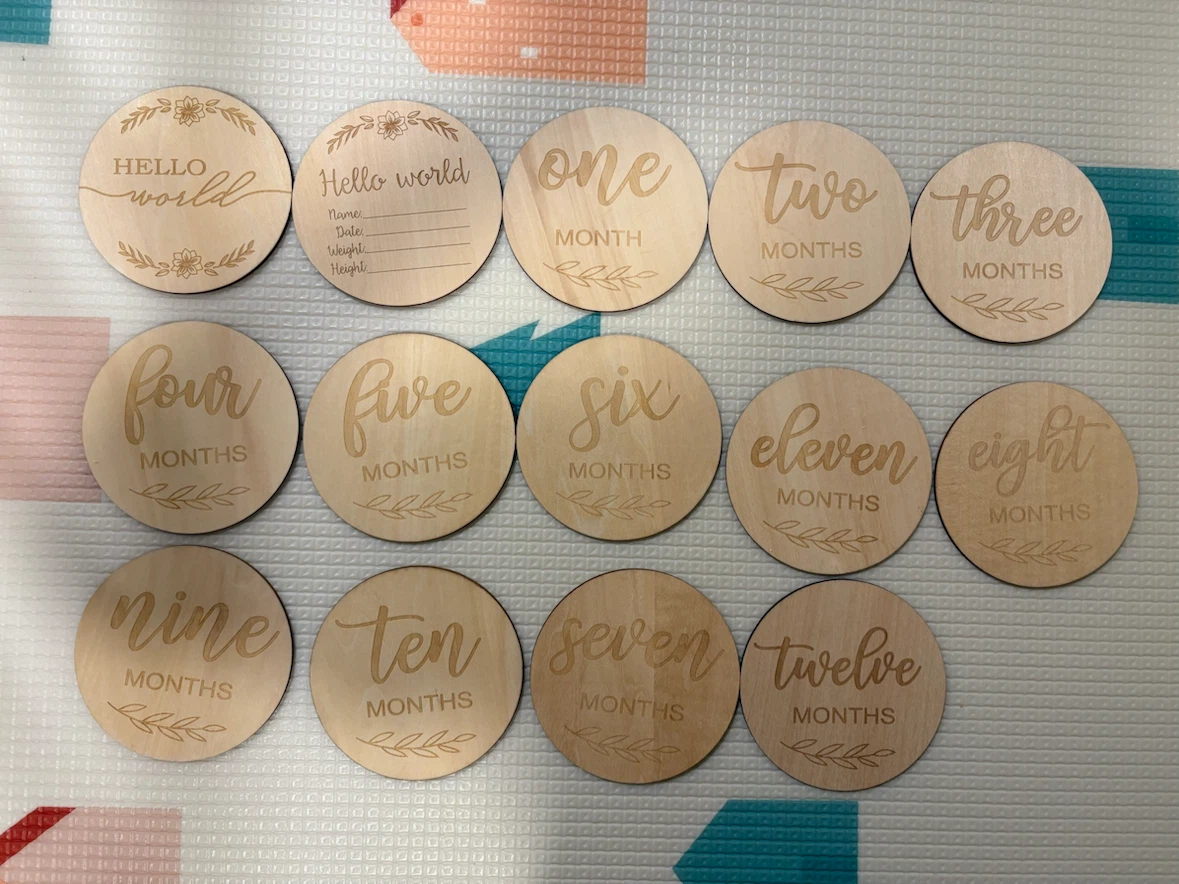 Wooden Baby Monthly Milestone cards