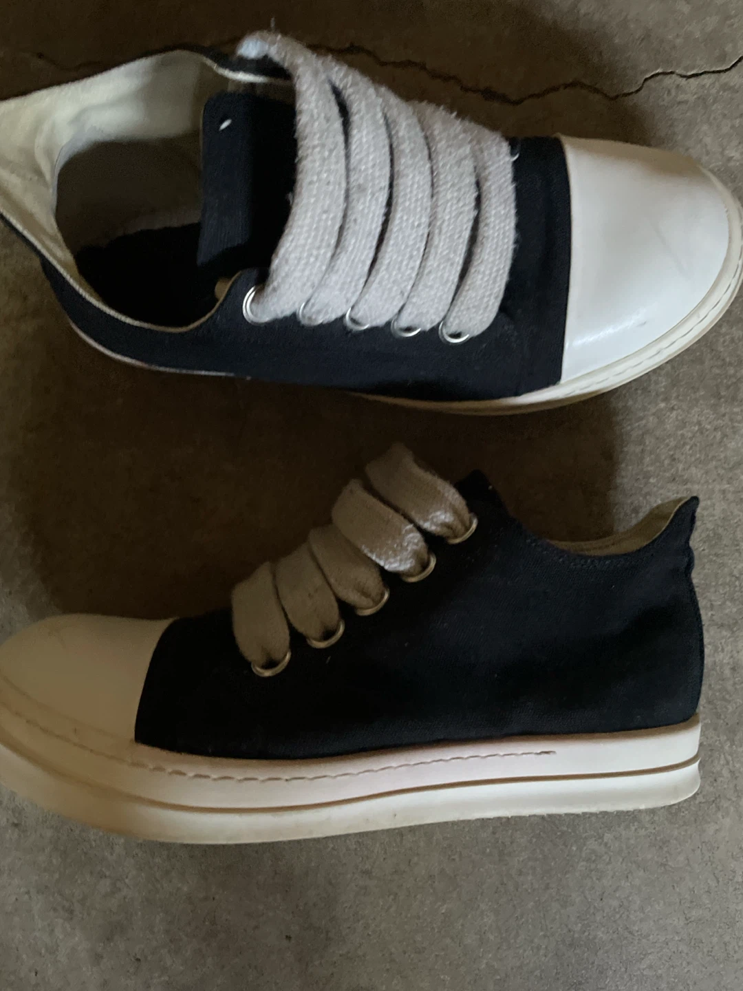 ricky jumbo lace low top ramones