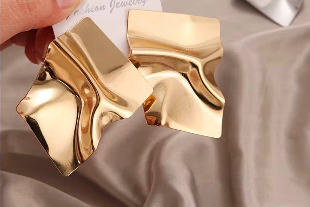 Modern Edge Gold Earring Set - photo 2
