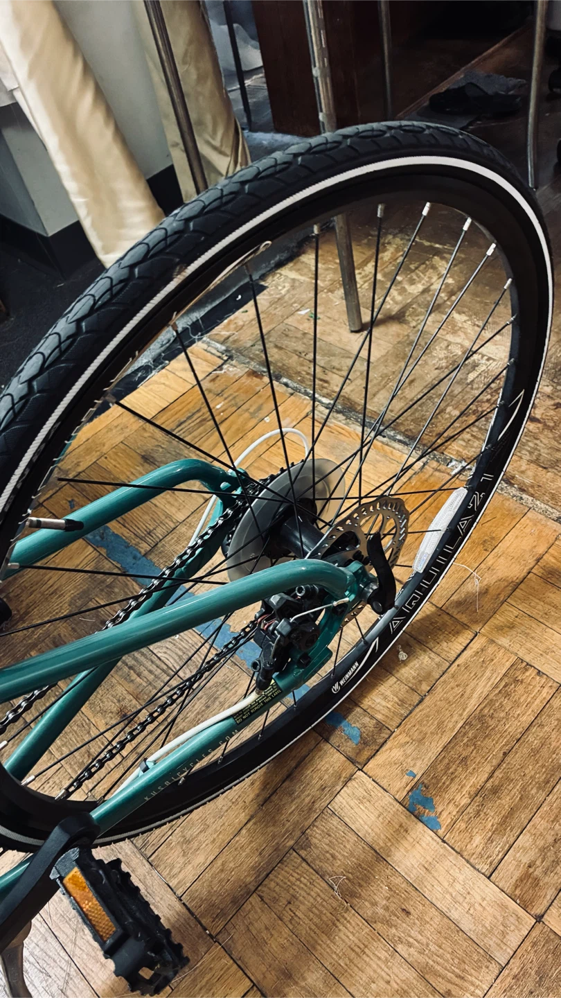 KHS Vitamin A Hybrid Bike - photo 4