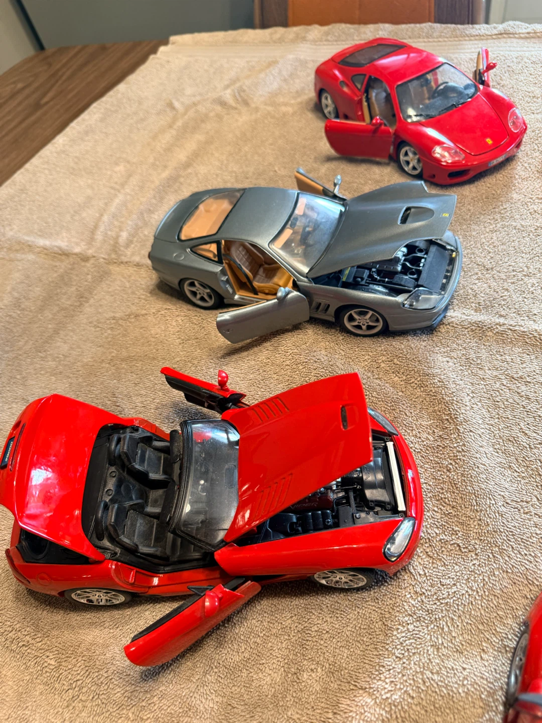 DIE-CAST CARS – LOOKING FOR A NEW GARAGE HOME! - photo 3
